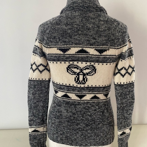 TNA zippered front sweater with grey, black & cream wool. 100% Lambswool. XS - Picture 3 of 9